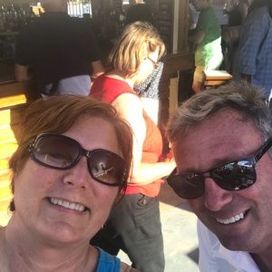 Meet your Posher, Lori